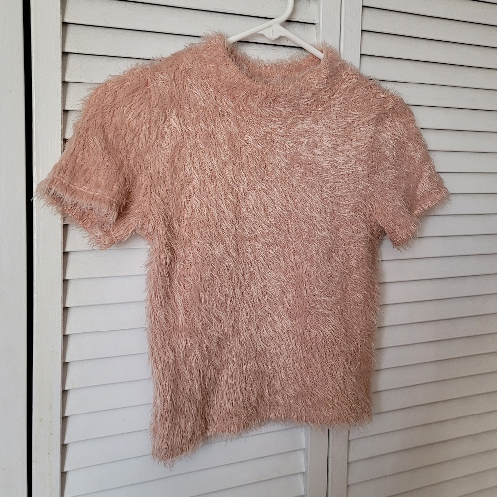 DEREK HEART Pink Cropped Shag Top, Size S